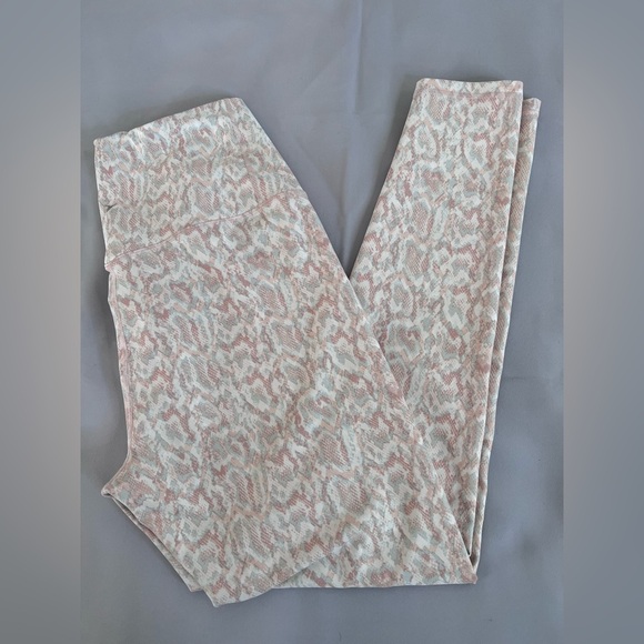 Old Navy Active Women’s High-Waisted PowerSoft Leggings Size XL - Picture 9 of 10